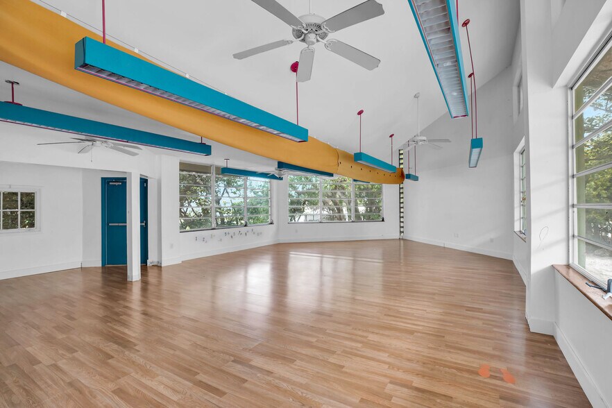 More Photos Of 92295 Old Hwy, Tavernier Schools For Sale