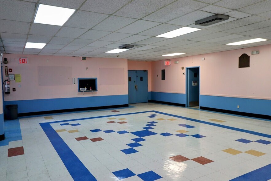 More Photos Of 272 Moffat St, Brooklyn Specialty For Sale