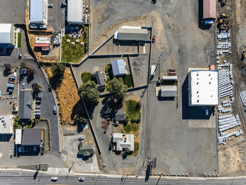 More Photos Of 2310 Terrace Heights Dr, Yakima Flex For Sale