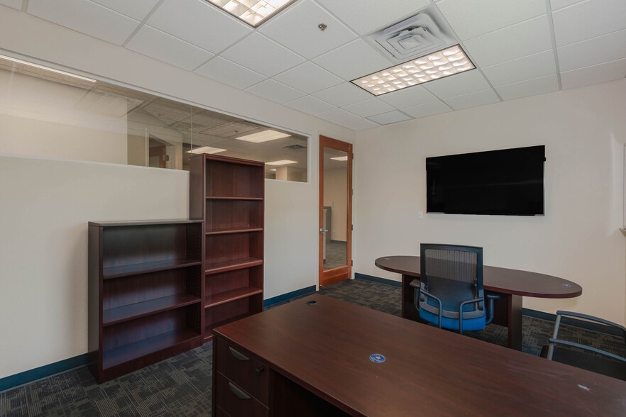 More Photos Of 3001 N 29th Ave, Hollywood Unknown For Lease