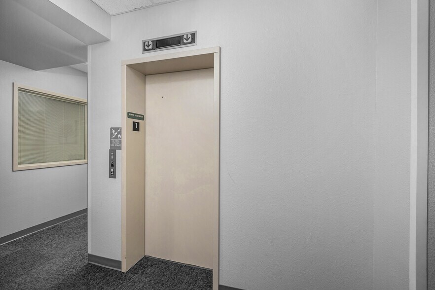 More Photos Of 4920 SW Lee Blvd, Lawton Medical For Sale