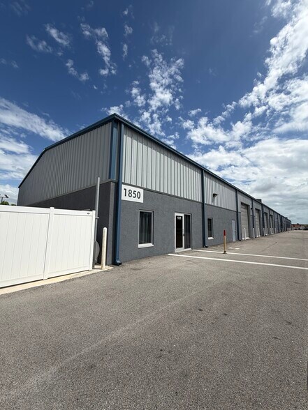 Primary Photo Of 1850 Whitfield Ave, Sarasota Industrial For Lease