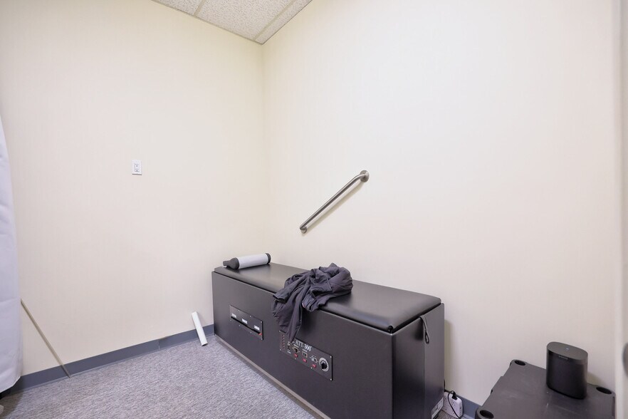 More Photos Of 50 S Beretania St, Honolulu Apartments For Sale