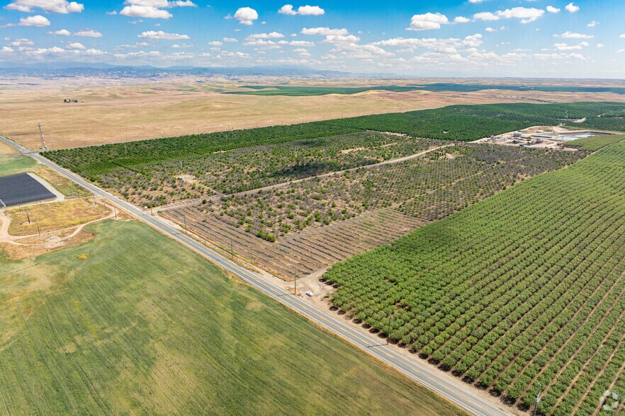 More Photos Of Porterville Hwy, Delano Land For Sale
