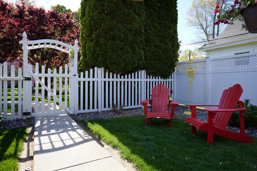 More Photos Of 527 Catherine St, Walla Walla Hospitality For Sale