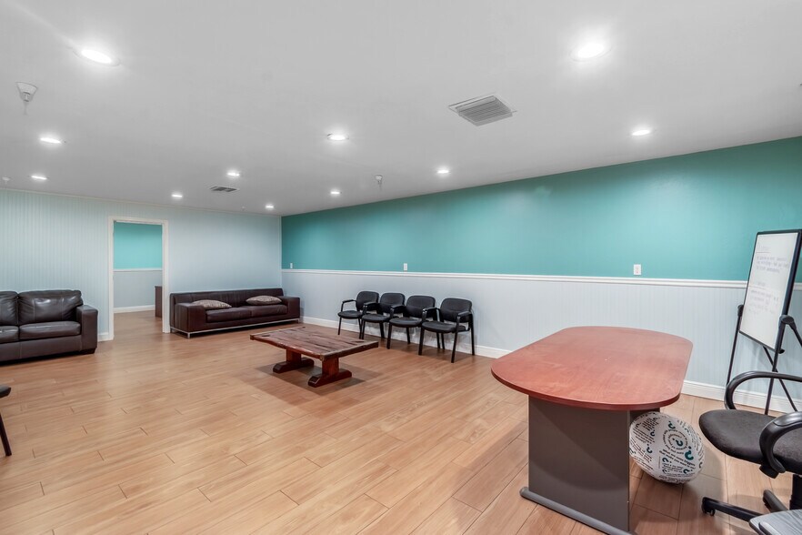 More Photos Of 15530 W Highway 326, Morriston Healthcare For Sale