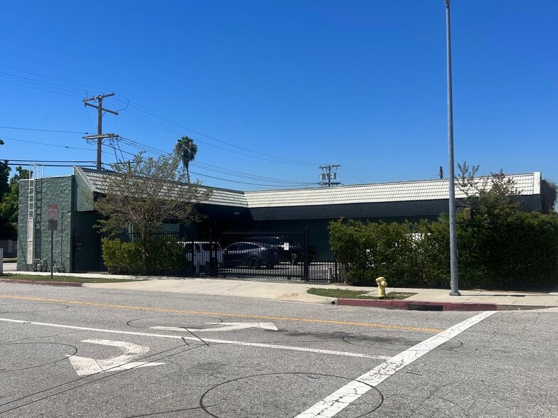 Primary Photo Of 2852 W Valley Blvd, Alhambra Warehouse For Sale