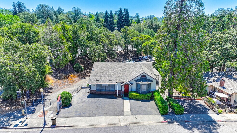 Primary Photo Of 1407-1409 Lincoln Way, Auburn Office For Sale