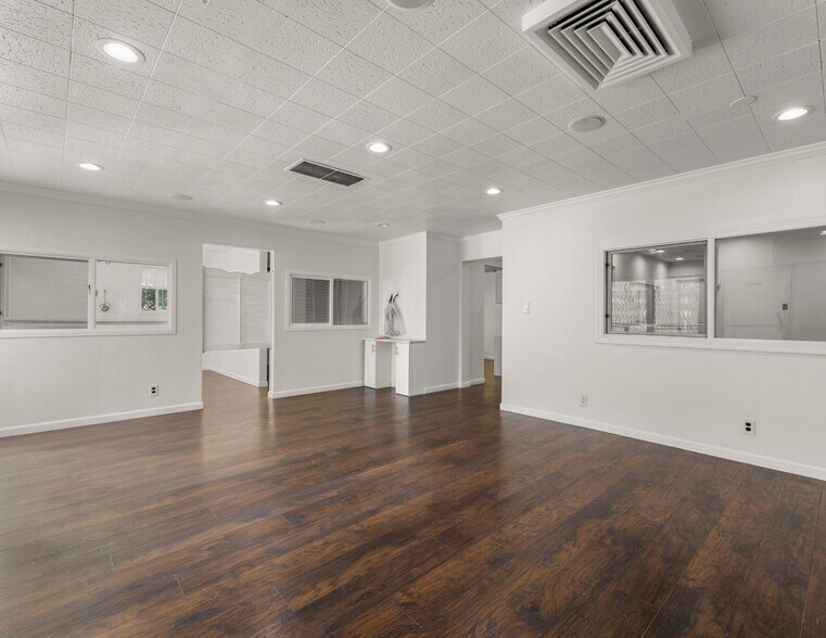 More Photos Of 556 N 1st St, San Jose Medical For Sale