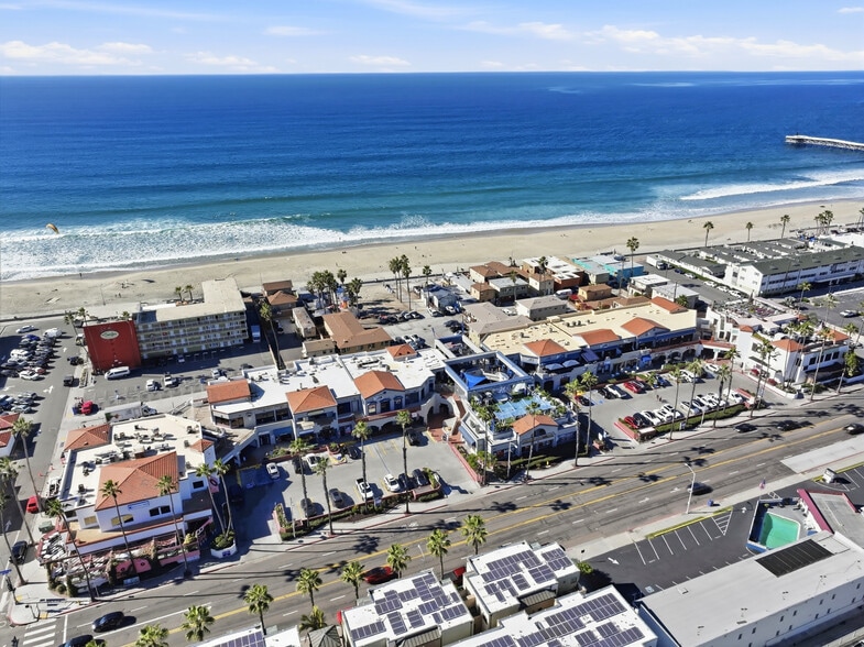 More Photos Of 4110-4190 Mission Blvd, San Diego Unknown For Lease