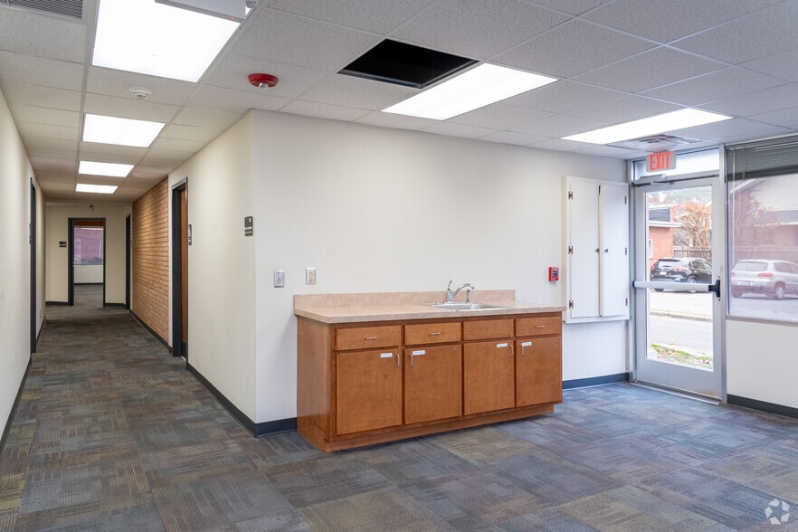 More Photos Of 3781 S Main St, Farmville Bank For Sale