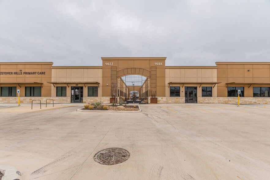 More Photos Of 9026 Culebra Rd, San Antonio Medical For Lease