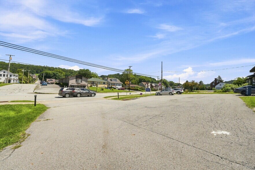 More Photos Of 1802 Lincoln Way, McKeesport Medical For Sale