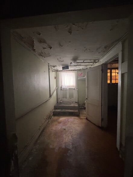 More Photos Of 2751 Saint Johns Ave, Jacksonville Assisted Living For Sale