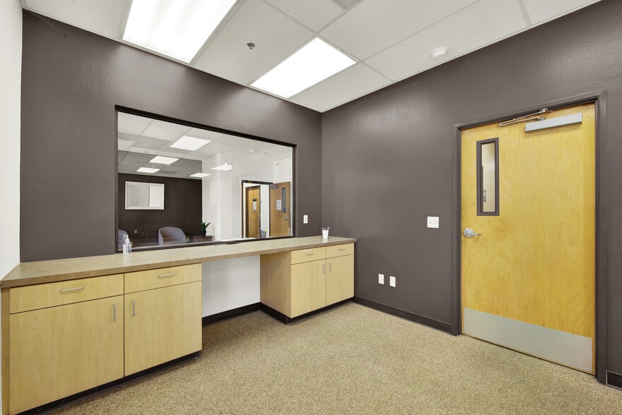 More Photos Of 814 Court St, Woodland Rehabilitation Center For Sale