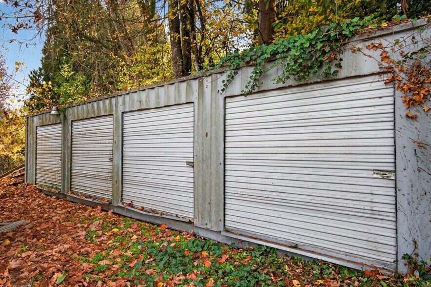 More Photos Of 50316 Columbia River Hwy, Scappoose Restaurant For Sale