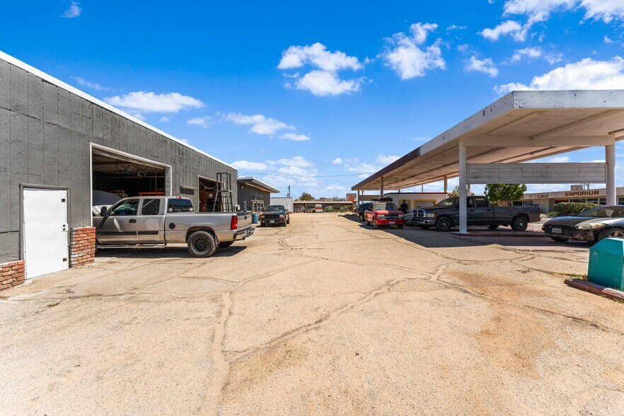 More Photos Of 27157 Twenty Mule Team rd, Boron Industrial For Sale