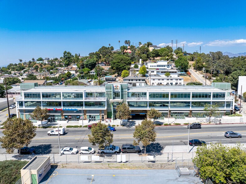 Primary Photo Of 3331 N Broadway, Los Angeles Office For Sale