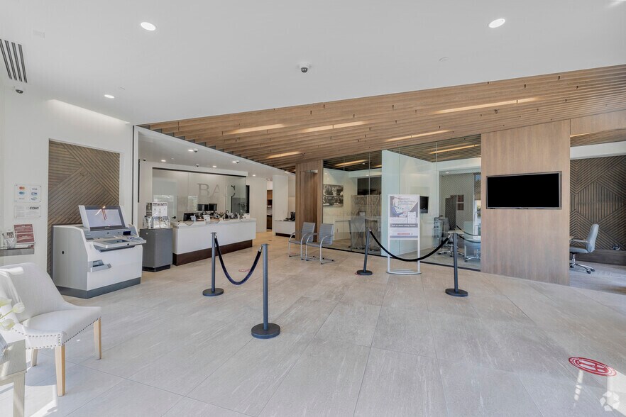 More Photos Of 3440-3448 Deer Valley Rd, Antioch Freestanding For Lease