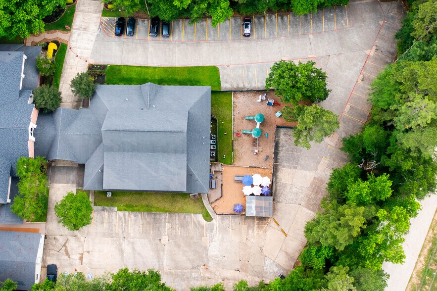 More Photos Of 6265 Shadowbend, The Woodlands Coworking Space