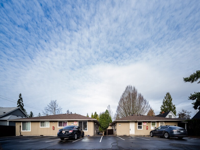 More Photos Of 2522-2556 Simpson St SE, Salem Apartments For Sale