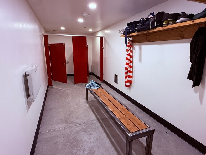 More Photos Of 559 E 4th St, Reno Storefront For Lease