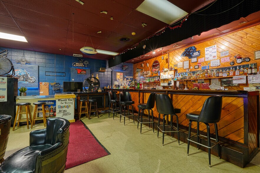 More Photos Of 4895 S Pine St, Spartanburg Restaurant For Sale