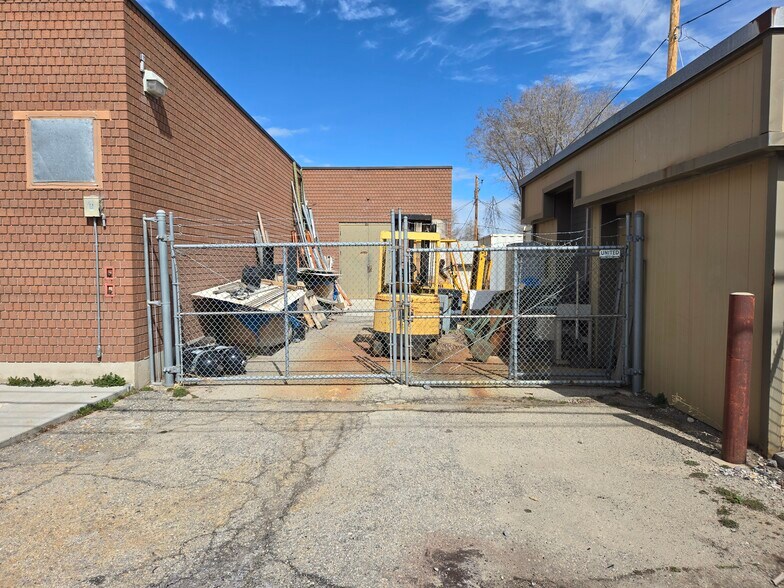 More Photos Of 2681 S 9040 W, Magna Warehouse For Sale