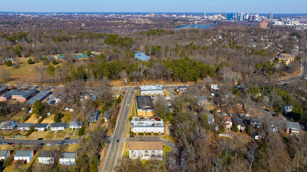 More Photos Of 3900 Forest Hill Ave, Richmond Apartments For Sale