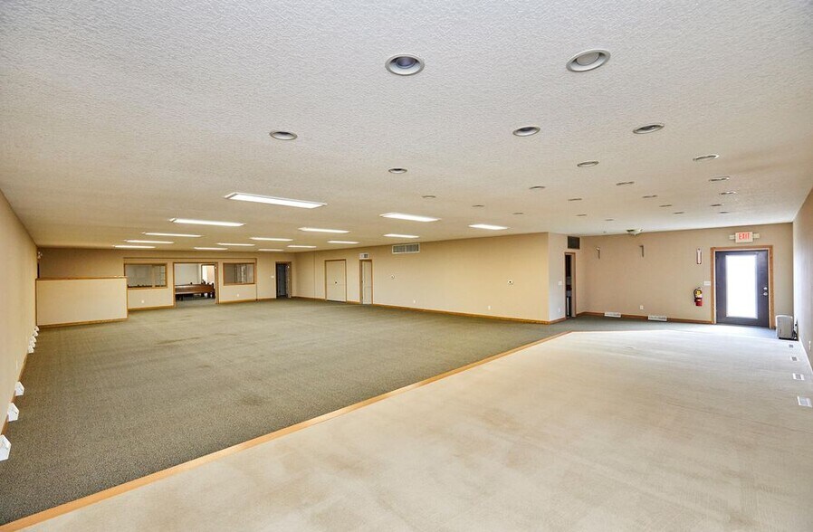 More Photos Of 22952 141st Dr, Bouton Religious Facility For Sale