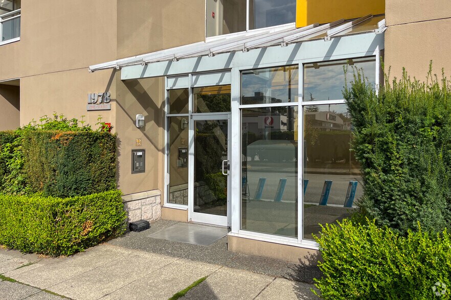 More Photos Of 2201-2209 4th Ave W, Vancouver Apartments For Lease