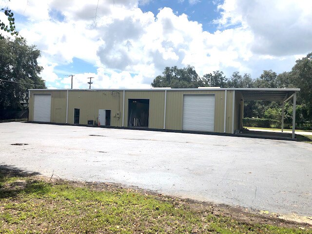 More Photos Of 2110 71st St, Tampa Warehouse For Lease