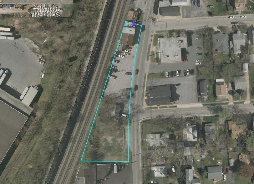 2710 Hammonds Ferry Rd, Baltimore, MD 21227 Storefront For Sale