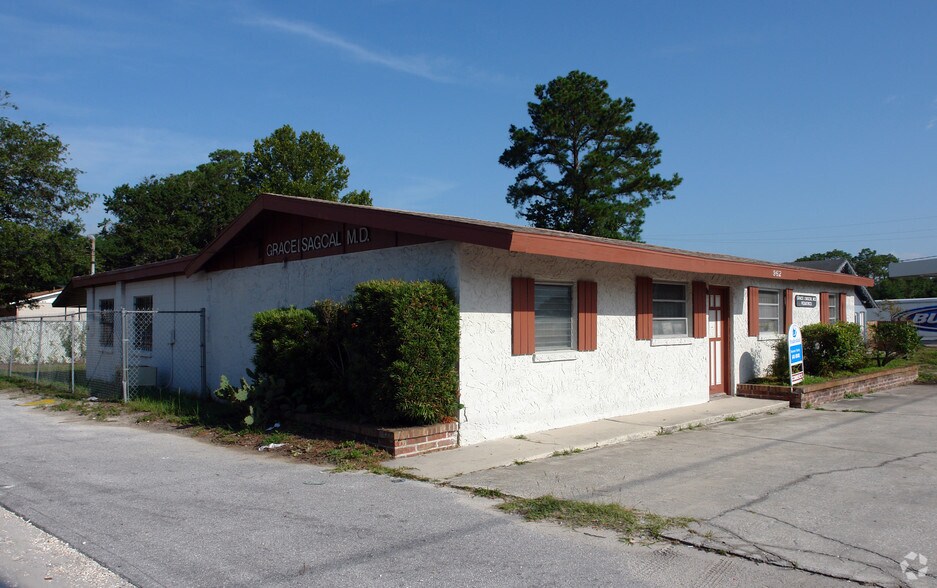 More Photos Of 962 St Johns Bluff Rd, Jacksonville Medical For Sale
