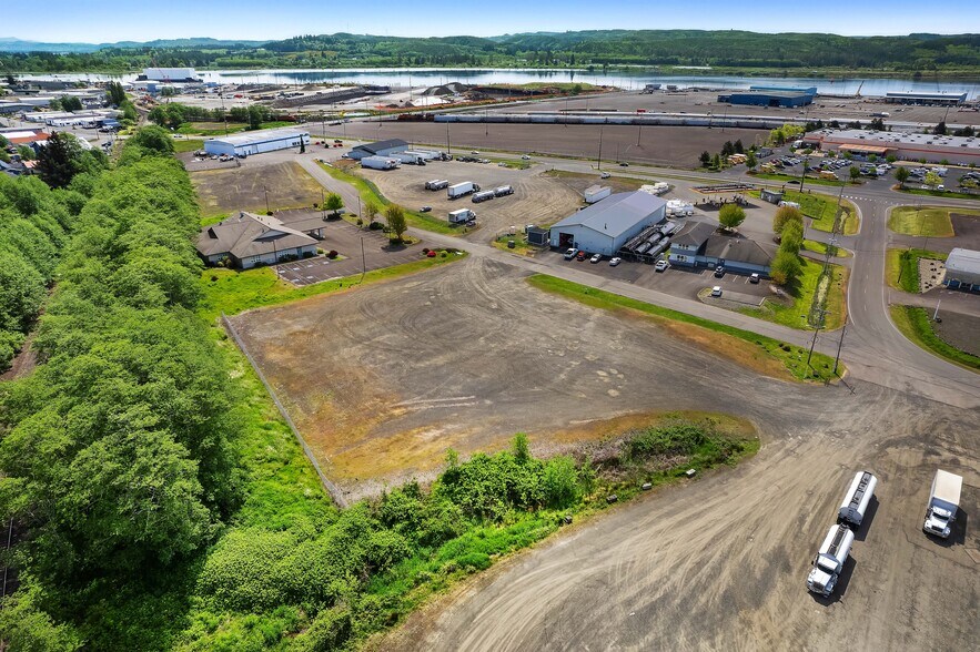 More Photos Of 2020 Industrial Parkway, Aberdeen Land For Lease