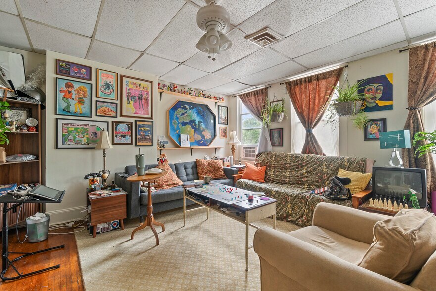 More Photos Of 103 W 29th St, Baltimore Apartments For Sale