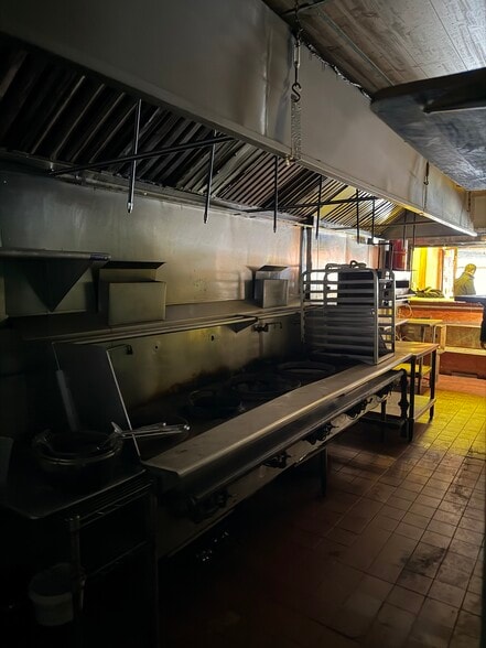 More Photos Of 303 W 116th St, New York Apartments For Lease