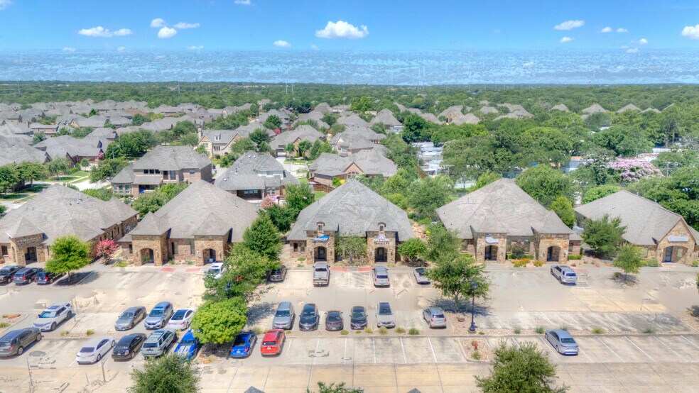 More Photos Of 9125 Belshire Dr, North Richland Hills Office For Lease