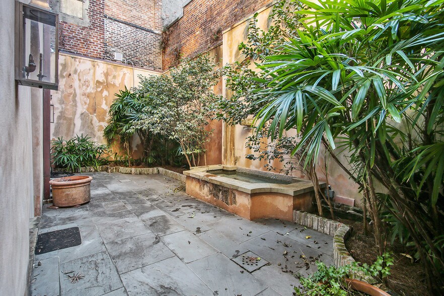 More Photos Of 622-624 Conti St, New Orleans Storefront Retail Residential For Sale