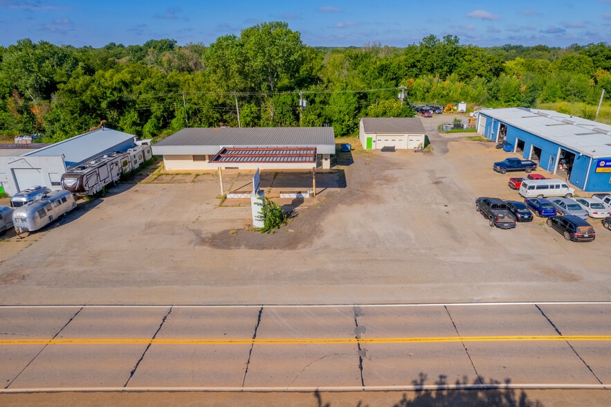 Primary Photo Of 2012 S Main St, Stillwater Medical For Sale