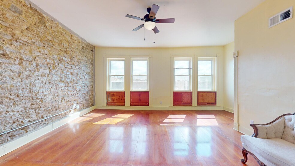 More Photos Of 6911-6917 S Broadway, Saint Louis Storefront Retail Residential For Sale