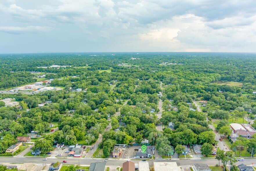 More Photos Of 6512-6514 Norwood Ave, Jacksonville Restaurant For Sale