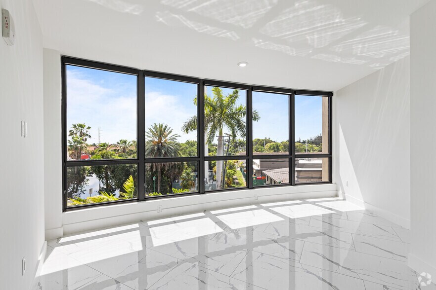 More Photos Of 1 Curtiss Pky, Miami Springs Apartments For Sale