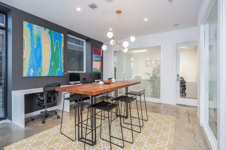 More Photos Of 155 2nd St, Jersey City Coworking Space