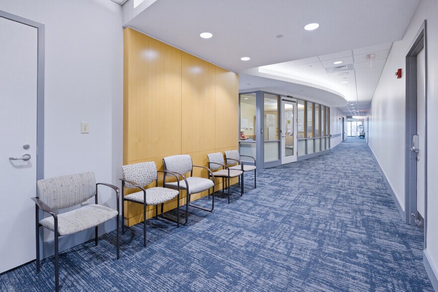 More Photos Of 51 Performance Dr, Weymouth Medical For Lease
