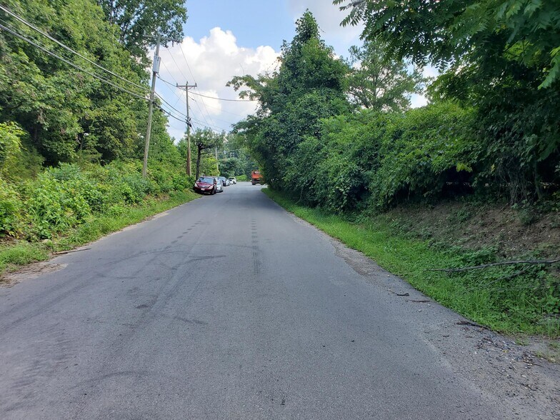 More Photos Of 7815 Cinder Bed Rd, Lorton Land For Sale