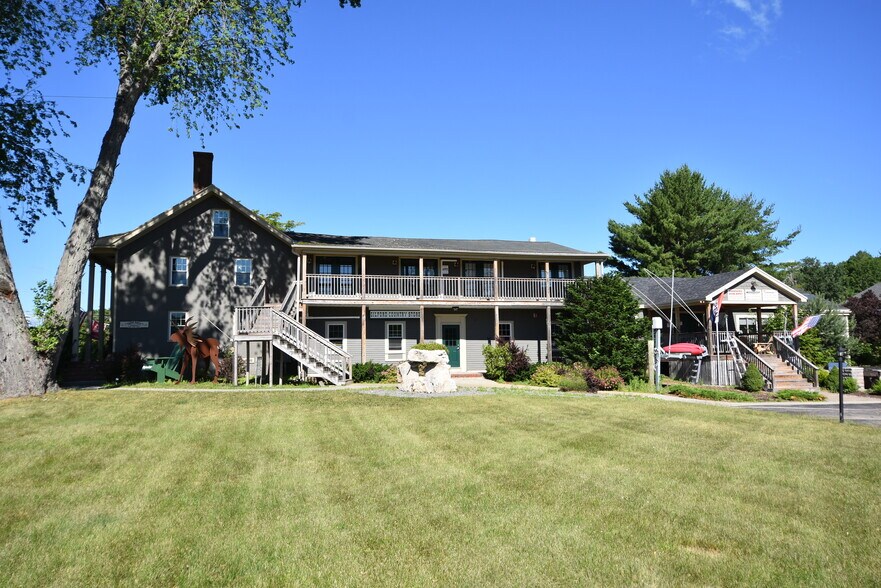 More Photos Of 1934 Lakeshore Rd, Gilford Office For Sale