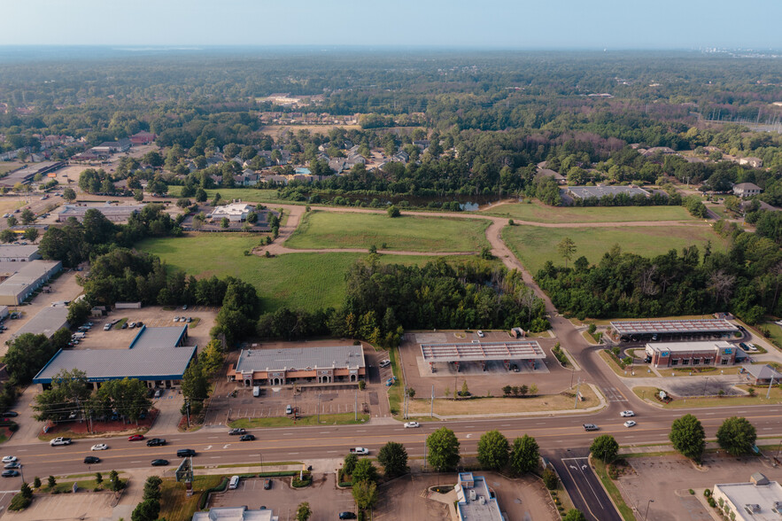 More Photos Of Harbour Pointe Crossing, Ridgeland Land For Sale
