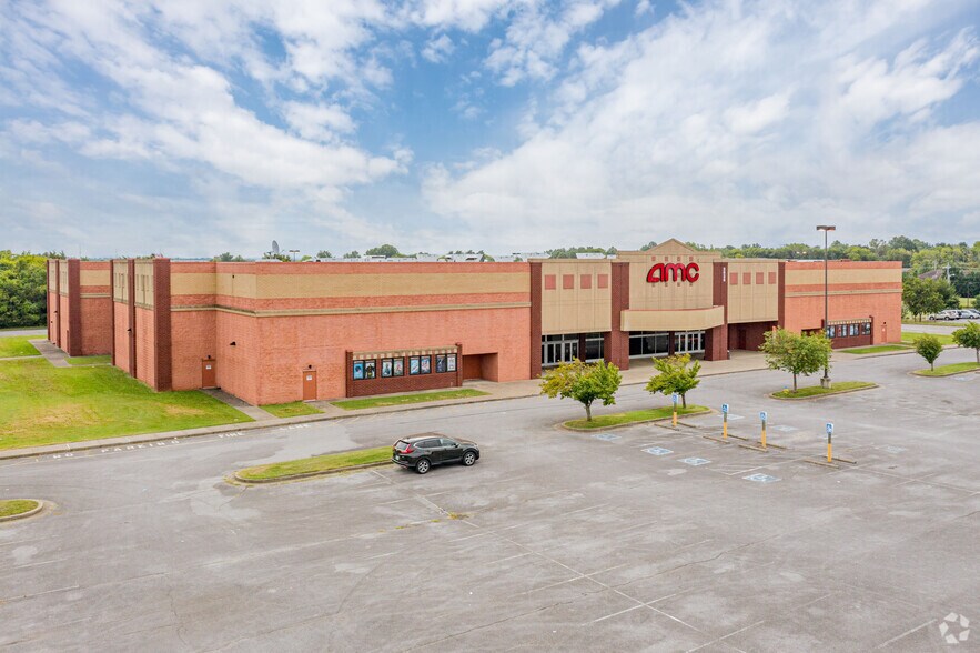 More Photos Of 2626 Cason Square Blvd, Murfreesboro Theater Concert Hall For Sale