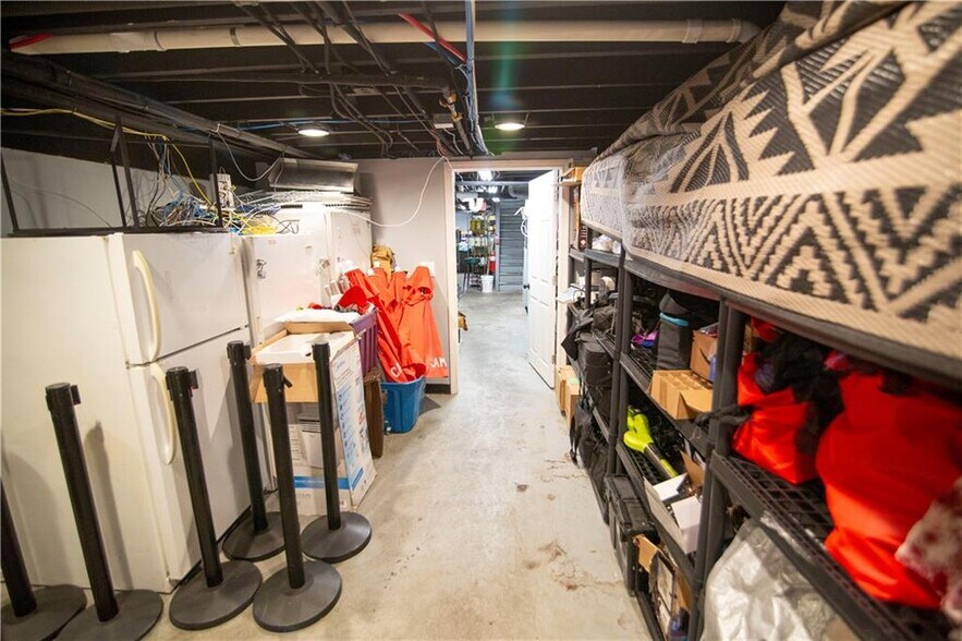 More Photos Of 371-373 Smith St, Providence Storefront For Sale